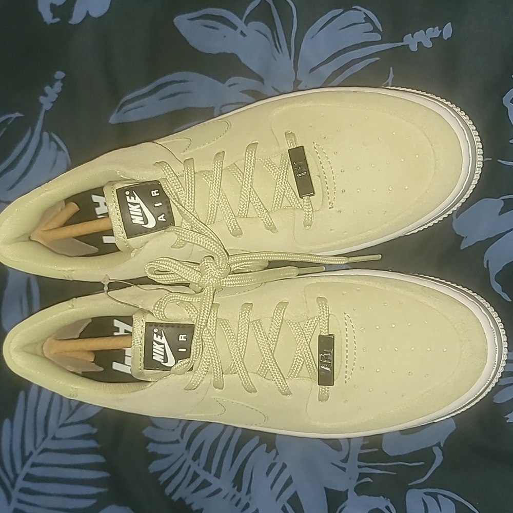 Nike Af1 Sage Low Platform Sneakers Olive